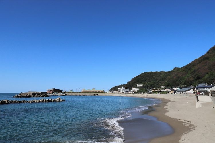 Echizen no Kaizuibaa Beach