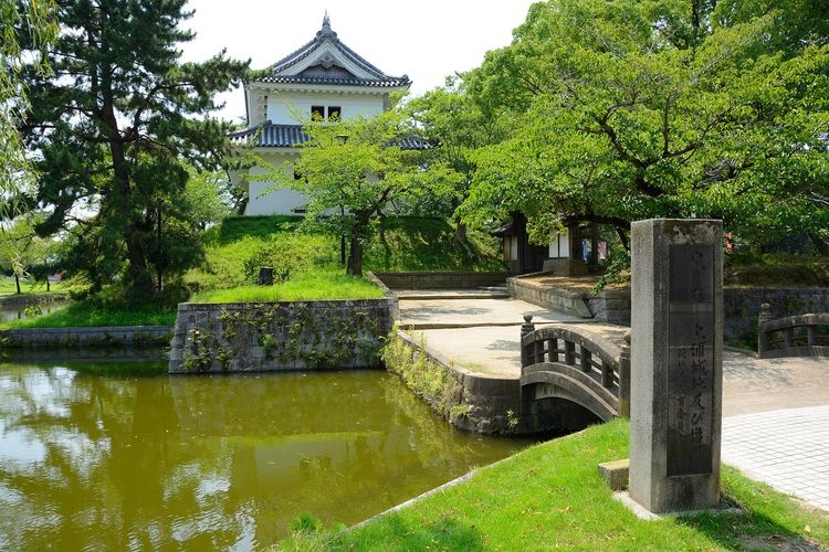 Kamejō Park (Tsuchiura Castle Ruins)