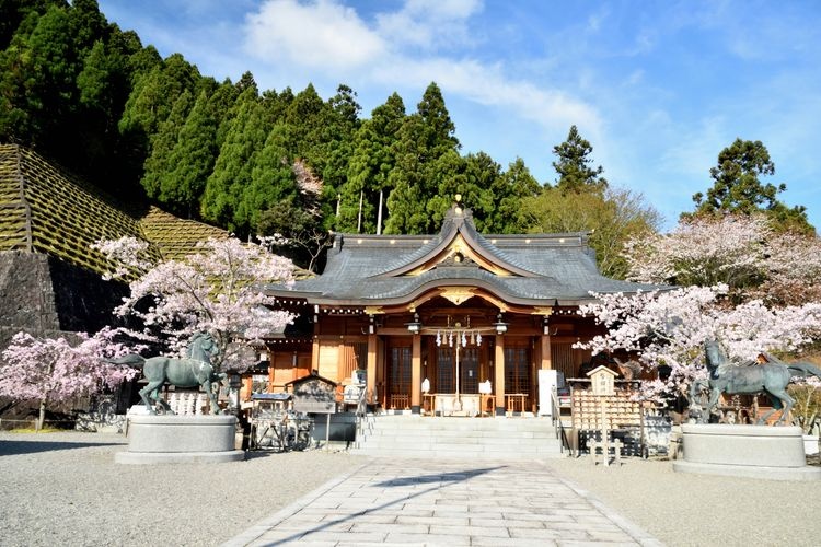Nibukami Jinja Kamisha 2