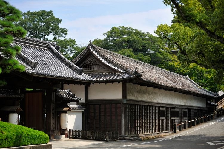 Former Yamauchi Family Lower Residence Long House