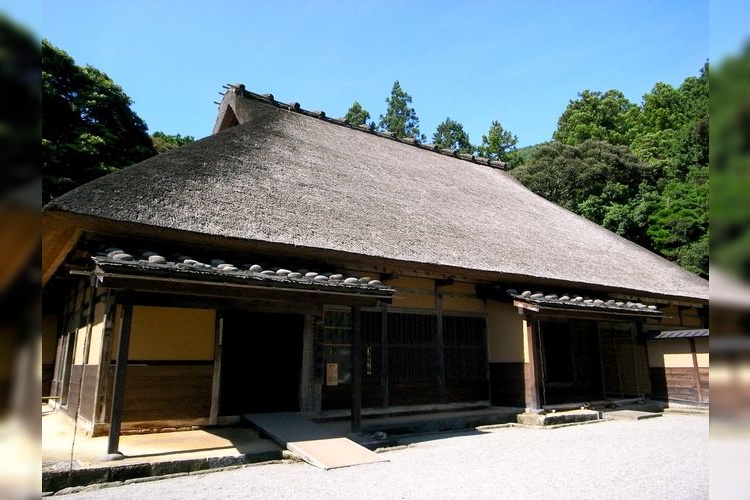 Shimo-Tokikunike Residence