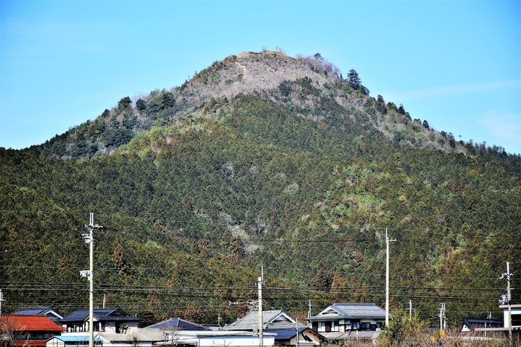 Kuroi Castle Ruins