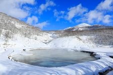 Tourist destination images of Ōyunuma (Great Hot Spring Pond)(3)