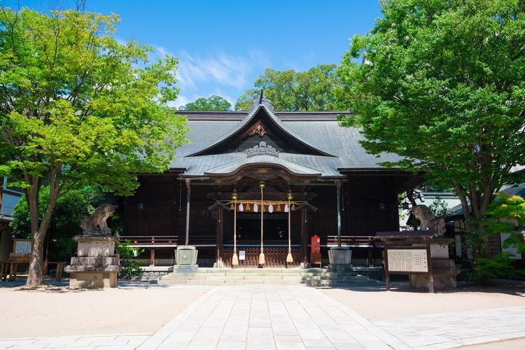 Yohashira Jinja Shrine