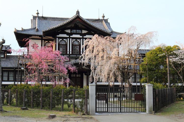 Buddhist Art Research Center (Former Nara Prefectural Product Exhibition Hall)