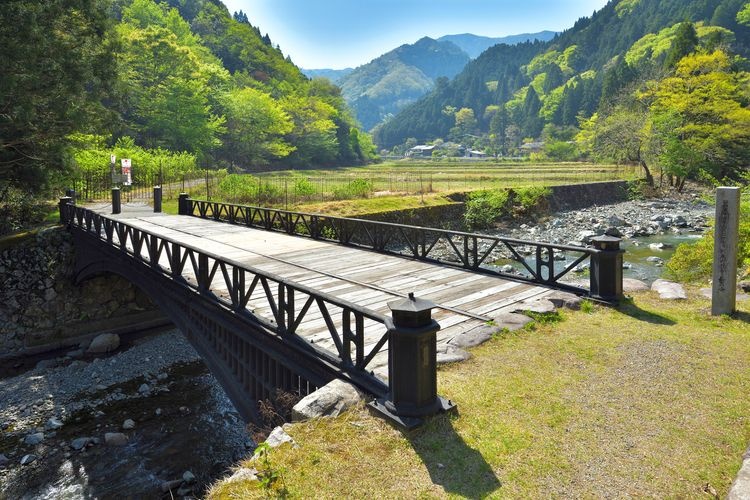 Kamigohata Cast Iron Bridge