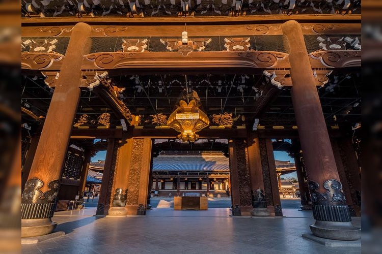 Higashi Honganji Temple (Shinzo Honbyo)