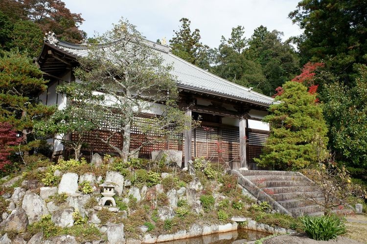 Sekitoji Temple