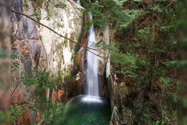 Jikichikyo Gorge