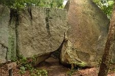 Tourist destination images of Tengu-iwa Quarry(2)