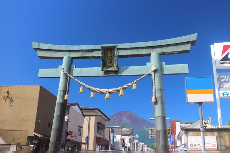 Kin Torii (Golden Torii)