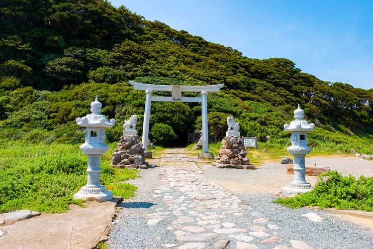 Ōminato Shrine (Oshima Island)