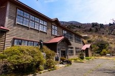 Tourist destination images of Former Kamo Aosuna Elementary School Building(1)
