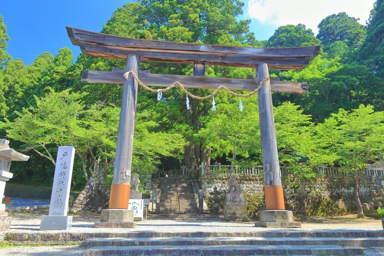 戸隠神社中社
