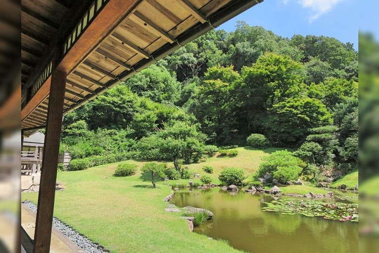 Kannon-in Garden