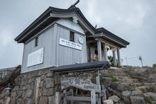 Tourist destination images of Ishizuchi Shrine Oku-miya Summit Shrine(1)