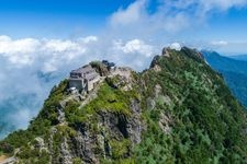 Tourist destination images of Ishizuchi Shrine Oku-miya Summit Shrine(2)