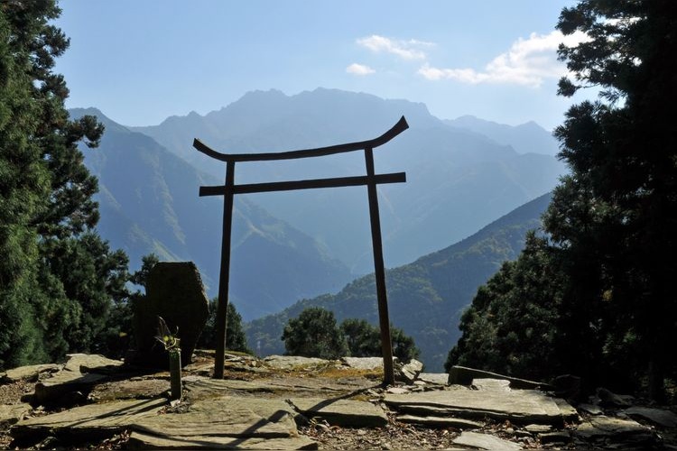 Tourist destination images of Yokomine-ji Temple(2)