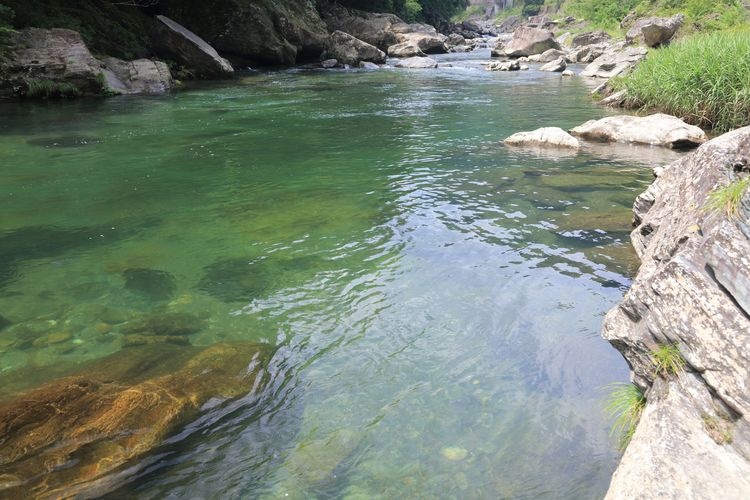 Tourist destination images of Tomisato Gorge(4)