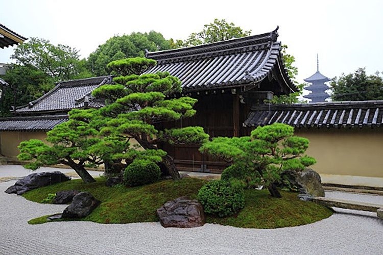 Kyo-o Gokokuji Kanchiin Temple