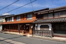 Tourist destination images of Wakasaura-cho Wakasaura: Nationally Designated Important Preservation District for Groups of Historic Buildings(2)