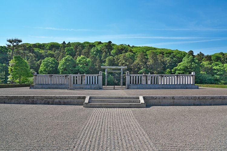 Hodaka Gobyoson Kofun (Emperor Ojin's Tomb Mound)