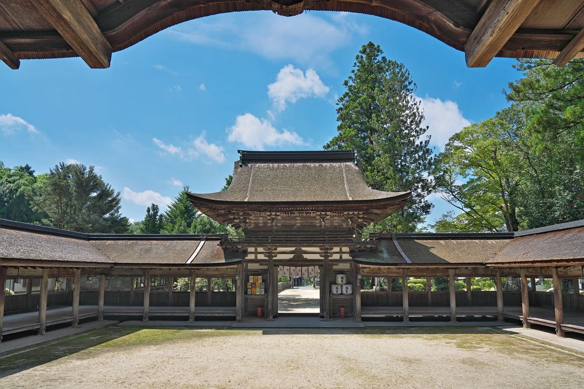 Aburahi Jinja Shrine