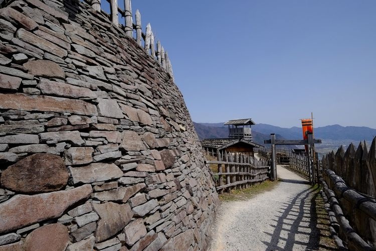 아리토 성터 (Arato Castle)