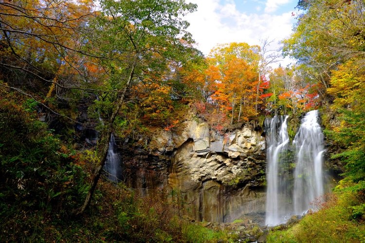 阿希里貝次瀑布 (Ashiribetsu Falls)