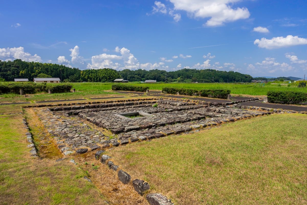 Asuka Palace Site (Asukamiyaato)