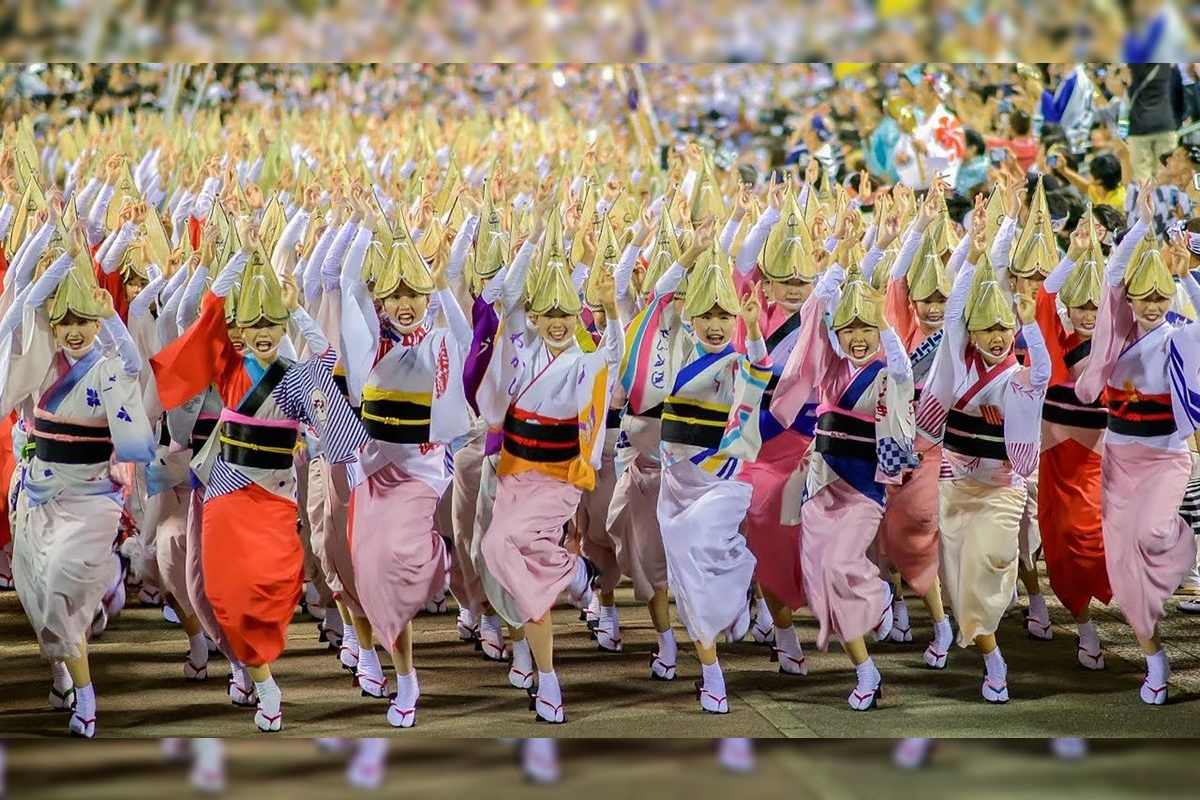 아와 오도리 (Awa Odori)