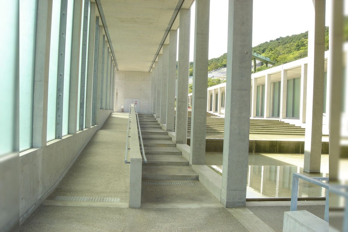 淡路夢舞台 (Awaji Yumetai)