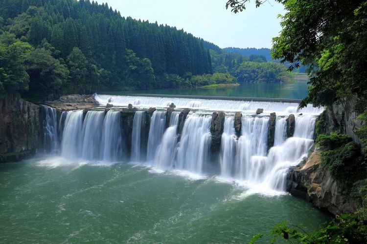 Airaku Falls (Chinda Falls)