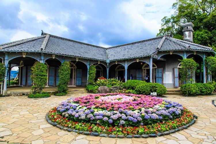 Tamanari Glover Garden 3