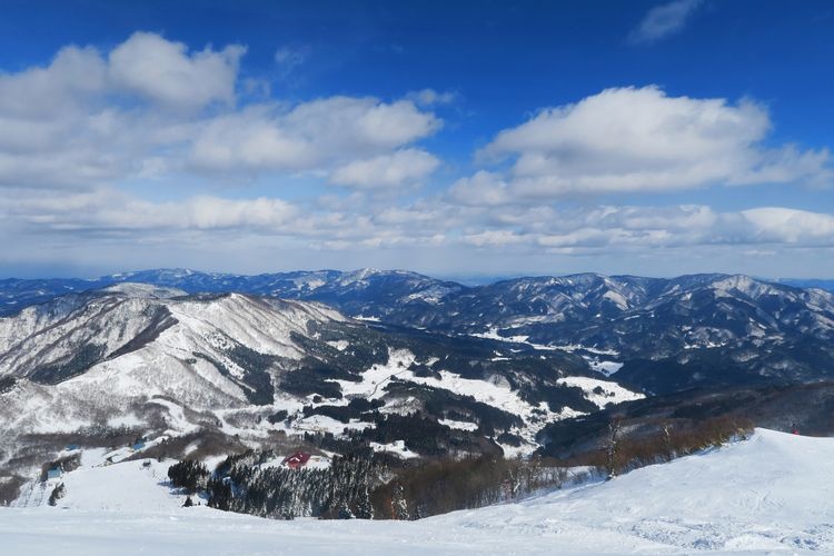 Hachi Hachi Kita Kogen Ski Resort 2