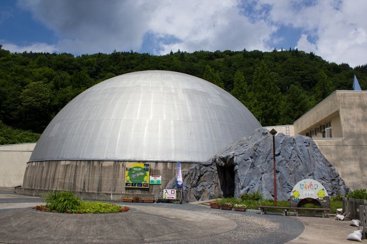 白山恐龙公园白峰 (Hakusan Dinosaur Park Shiramine)