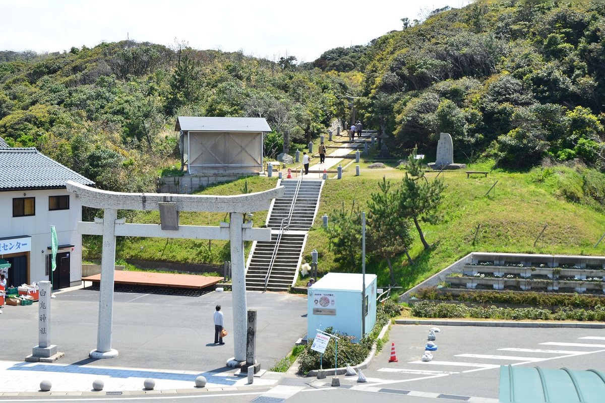 Hakuto Kaigan (Hakuto-Strand)