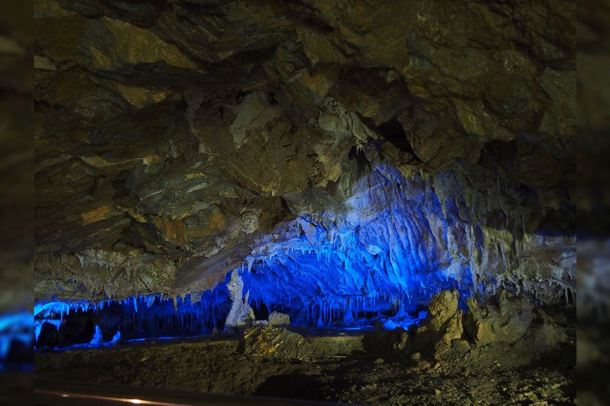 Hang động Hida Dai Shokudo
