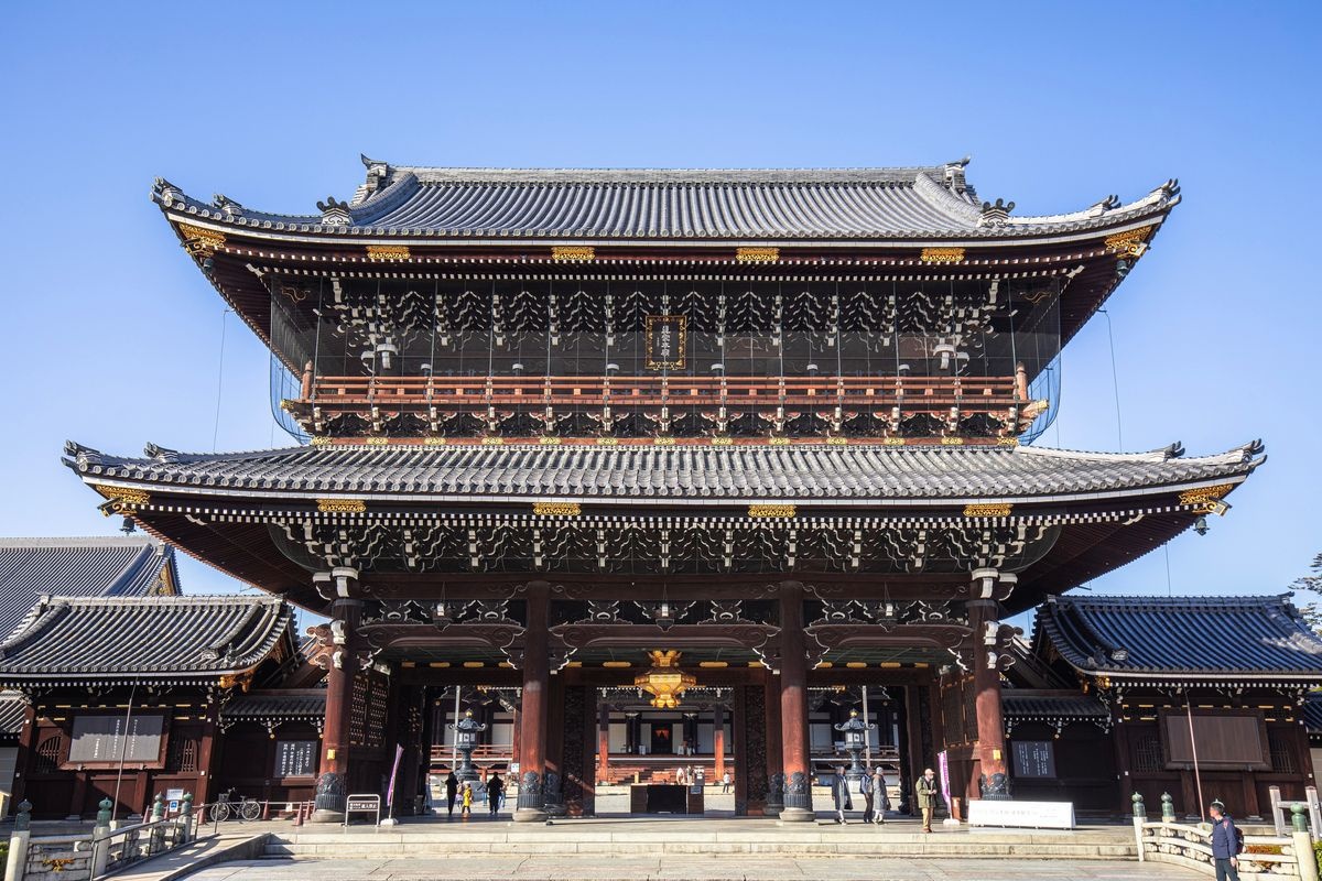 东本愿寺 (Higashi Honganji)