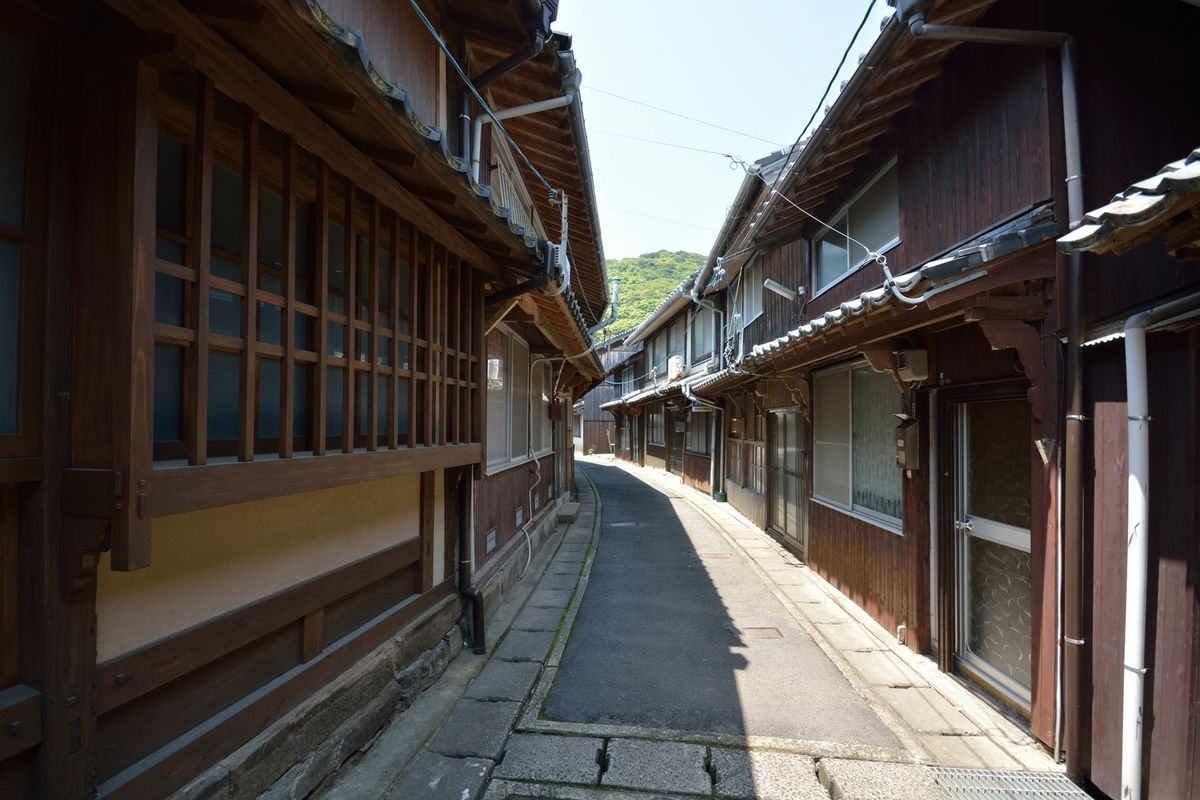 Konoura, Oshima Village, Hirado City (Preservation District for Groups of Traditional Dwellings)