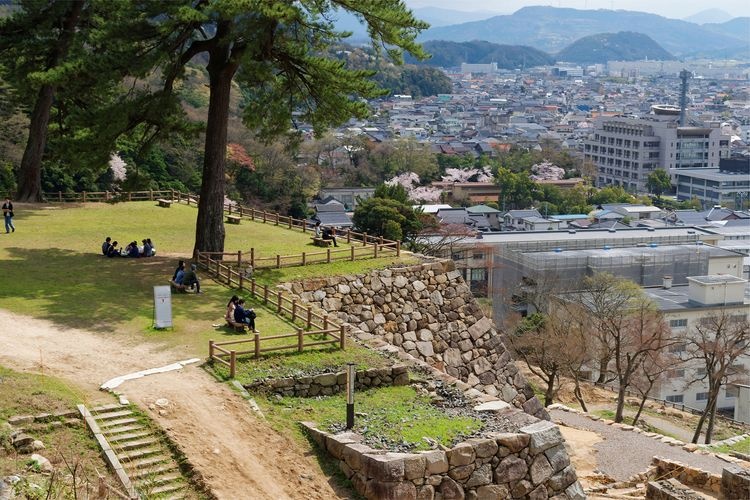 Hisamatsu Park (Tottori Castle Ruins) 3