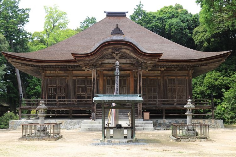 วัดฮอนซันจิ (Honzan-ji Temple)