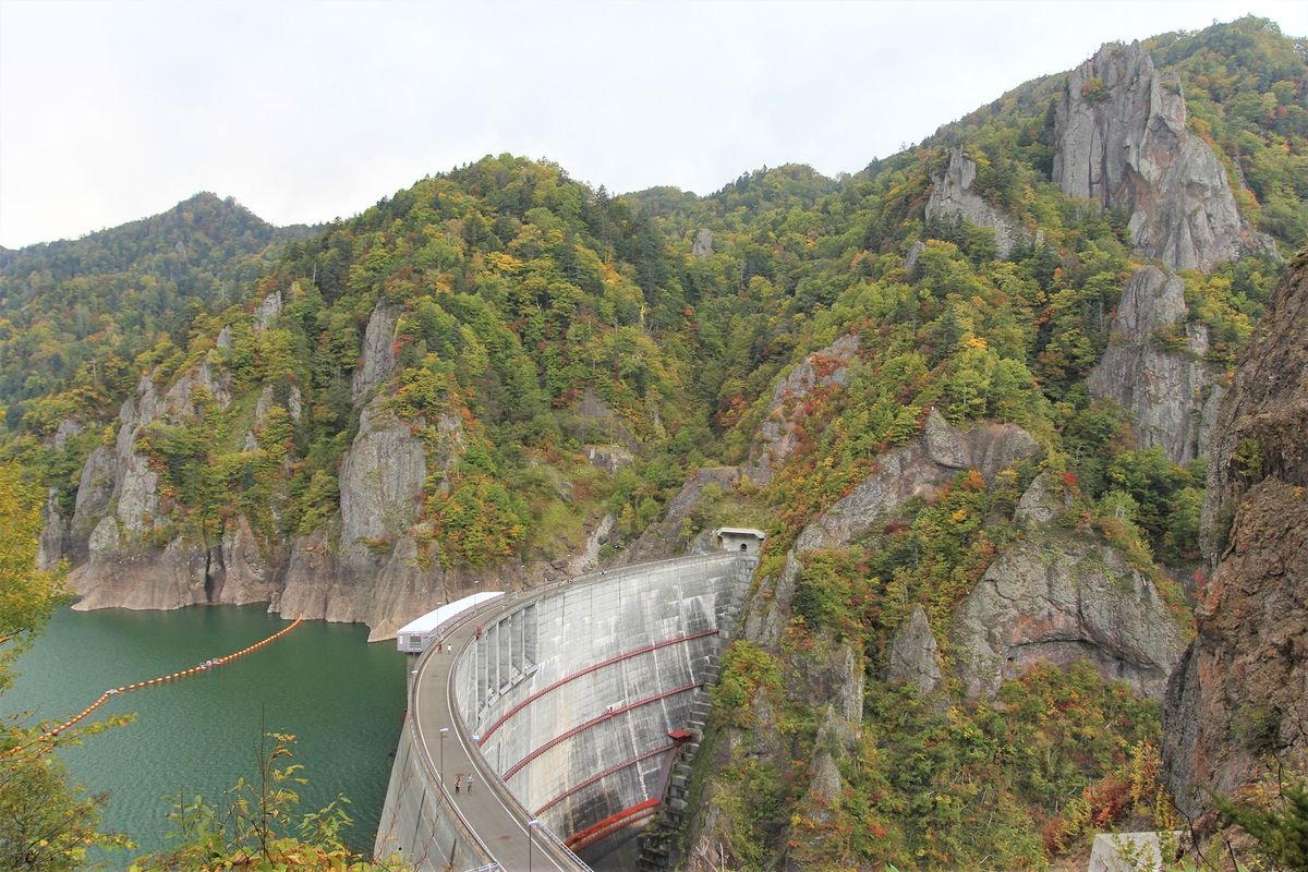 丰平峡大坝