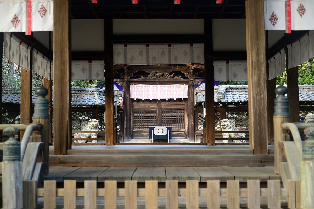 伊居太神社