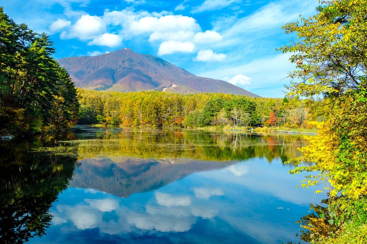 Lago Iizuna (Kami no Kurai Ike)