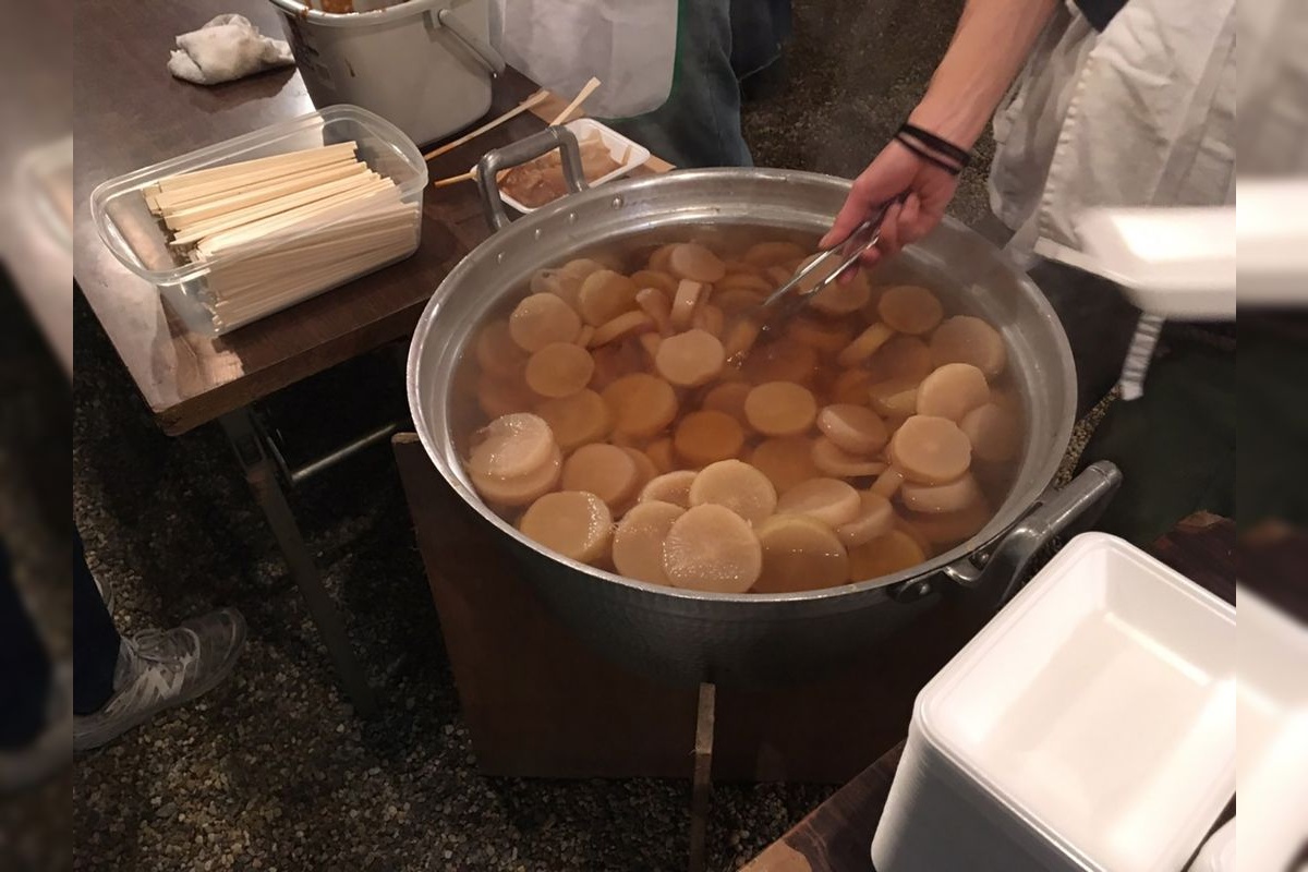 Ikoma Shoten Yakujoke Daikon-daki