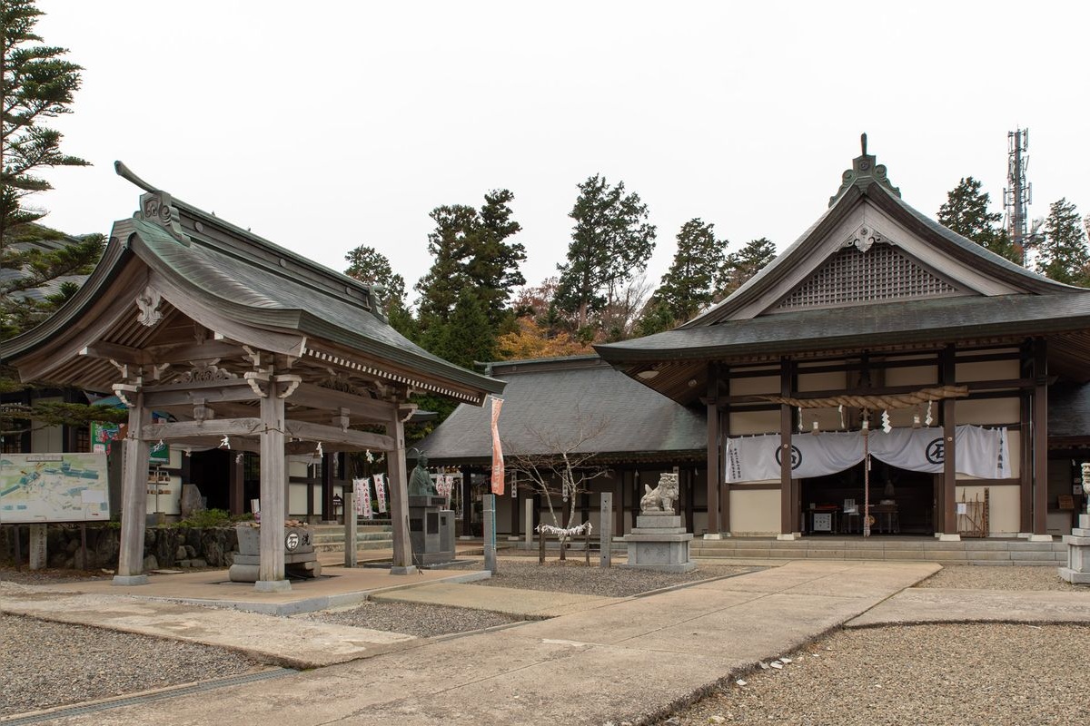 Ishizuchi Jinja Chugyu Joju-sha