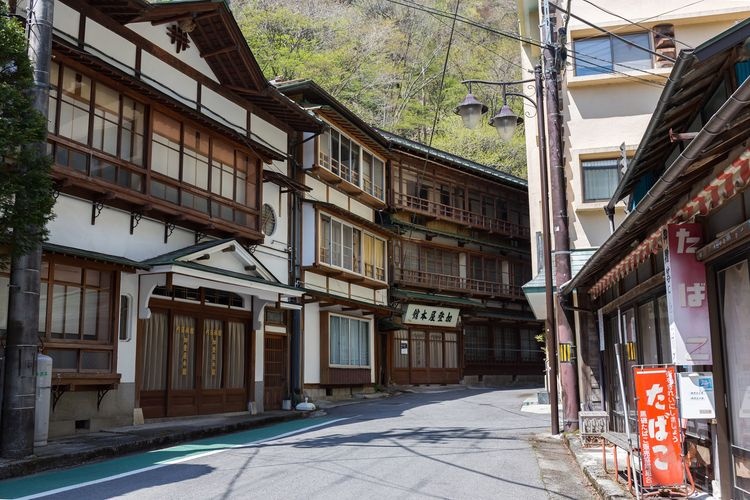 板室温泉 (Itoshiro Onsen)