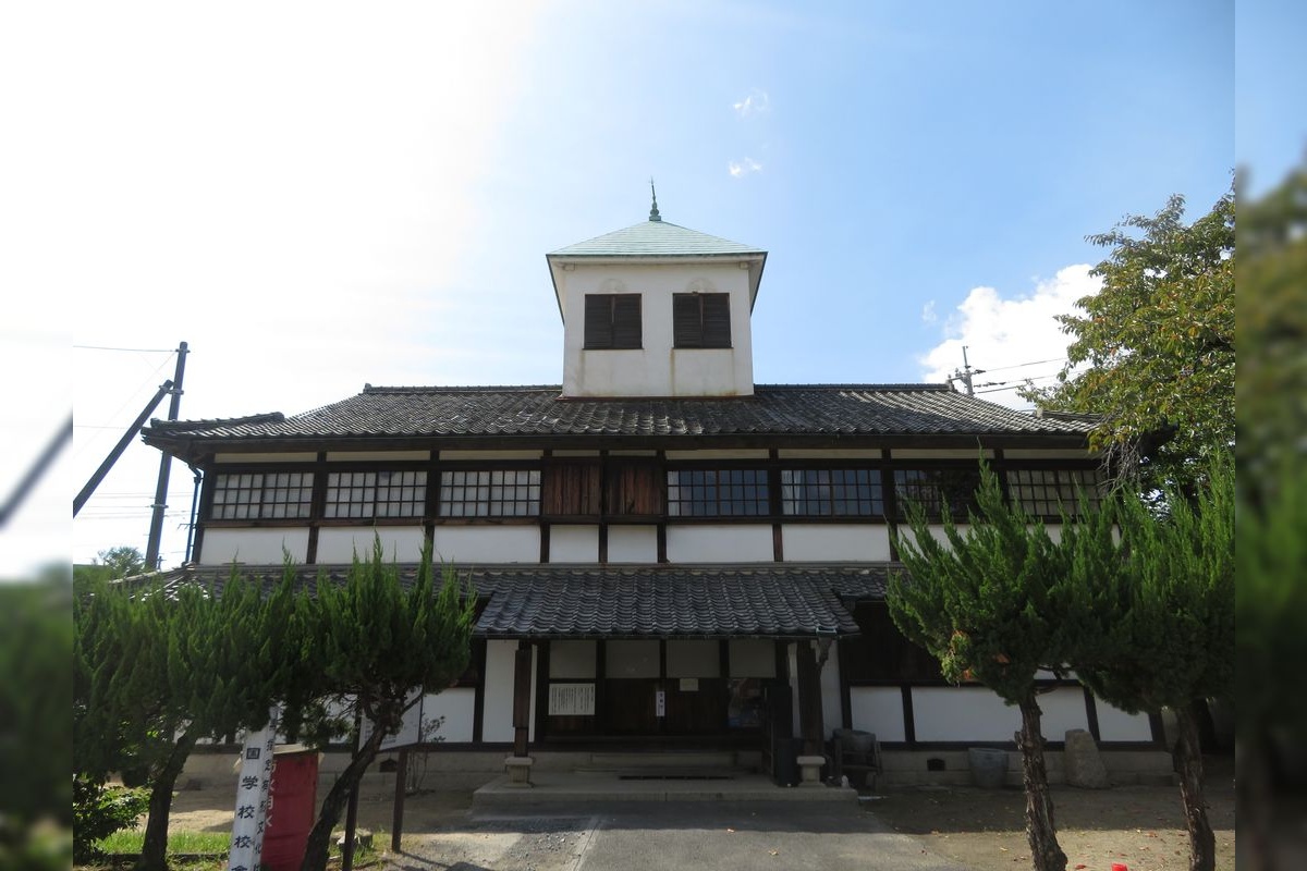 พิพิธภัณฑ์การศึกษาอิวาคุจิ (Iwakuni School Education Museum)