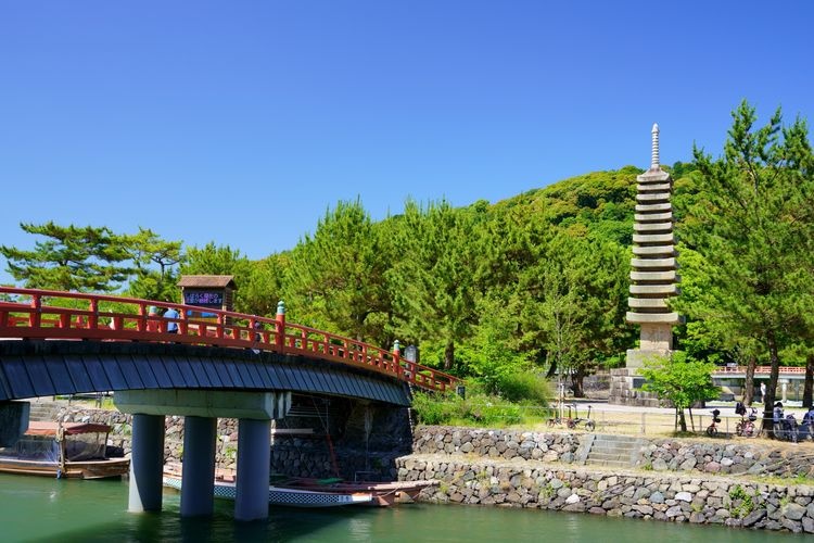 浮島十三重塔 2